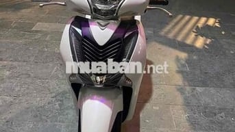 Nhà dư xe nên cần bán SH 150i ABS
