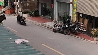 Bán nhà mặt đường Tả Thanh Oai, huyện Thanh Trì, Hà Nội, DT 70M2