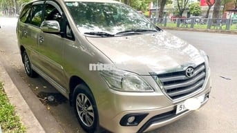 Toyota Innova 2016 2.0E zin xe gia đình chính chủ