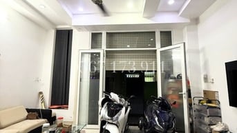 BÁN GẤP NHÀ QUẬN 11 - GẦN MẶT TIỀN - 4 TẦNG - GIÁ TỐT