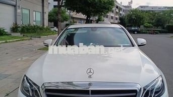 Xe E class lành, ko hề hư vặt, 1 người chạy từ đầu
