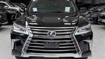 Bán Lexus LX570 nhập Mỹ sản xuất 2016, 1 chủ từ mới, biển Hà Nội.