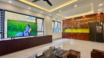 🏠 THẠCH BÀN – LÔ GÓC ĐẸP – NHÀ 6 TẦNG THANG MÁY – GARA Ô TÔ – GẦN HỒ 