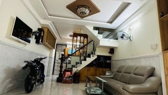 Nhà Duy Tân, Phú Nhuận siêu giá 3 tỷ 260 triệu còn thương lượng