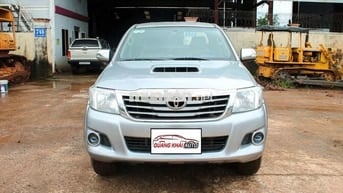 Toyota Hilux 2014 3.0G 4x4 MT - 180000 km