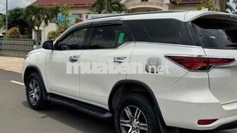 Toyota Fortuner 2017 2.4G 4x2 - 97000 km