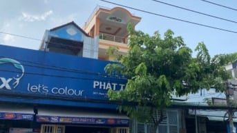 BÁN GẤP Nhà MT phạm thế hiển F7Q8 dt: 4,3x28m, 2 lầu st  dẫy hiện hữu