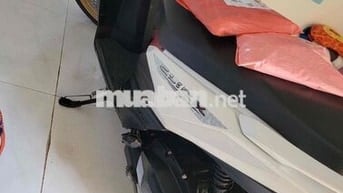 Click 125 đời 2017 Bs TP cần tiền bán gắp tphcm