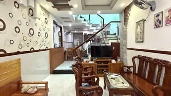 Nhà Hoàng Diệu đang có sẵn hd thuê 16tr cần bán trong tháng này đây!!!