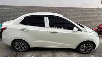 Hyundai Grand i10 2020 Sedan 1.2 MT Base - 83256 k