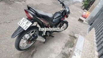 Cần bán chiếc sonic chính chủ có giấy