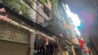 NHÀ ĐẸP NGÕ QUỲNH , MT 4,2m ,5 TẦNG CÓ THANG MÁY - 13,5 tỷ