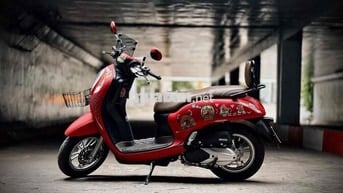Bán xe Scoopy 2024 zin còn mới lắm nè !!!