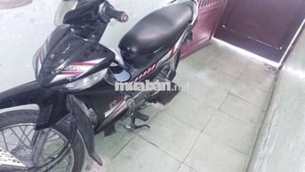 Cần bán xe Taurus đời 2017