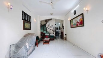 Bán Nhà 2 Tầng 80m² Đường Huỳnh Tấn Phát, Quận 7 – Giá 8.9 Tỷ 