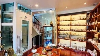  Mặt phố minh khai , kinh doanh, thang máy, 35m2* mt 5m* 5 tầng 18.5ỷ