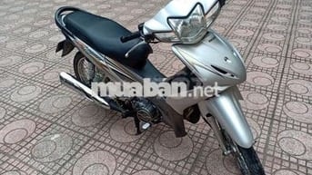 Bán Xe Wave RS 2011 Màu bạc xe còn mới