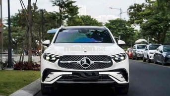Mercedes-Benz GLC300 v0 all new sản xuất 2023