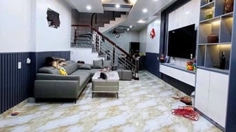 Nhà giá siêu hời giảm tới 200tr đường Tân Kỳ Tân Quý, Tân Phú, giá 2tỷ