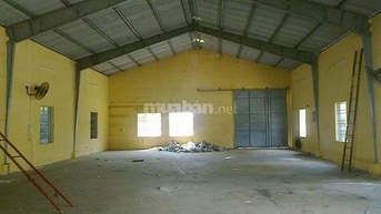Kho xưởng 2000m2 MT Quốc lộ 22 gần Ngã 4 An sương  giá 140tr/thg.