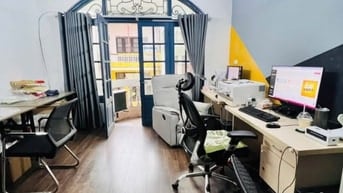 Nhà 52m2, ngay gần Hồ Hoàng Cầu, Ô Chợ Dừa kéo dài, tương lai cực sáng