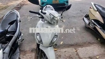 vision màu trắng.1 chủ từ đầu