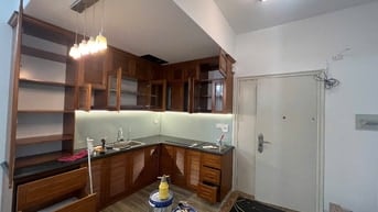 Cho thuê căn hộ chung cư mặt đường Trần Thái Tông Cầu Giấy Hà Nội