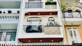 Cần bán nhà đường Hoa Lan, P.2, Q. Phú Nhuận. Giá 5Tỷ900/ 4,5m x 12m.