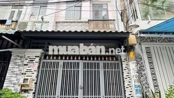 Nhà nguyên căn, 4 phòng ngủ, ngay cầu Long Kiển Lê Văn Lương