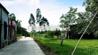 Bán 1 lô 225m2 làm nhà vườn , vị trí đẹp, sổ sẵn