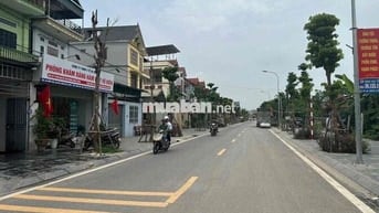 ĐƯỜNG OTO 7 CHỖ ĐỖ CỬA - 50 M RA TRỤC CHÍNH KINH DOANH
