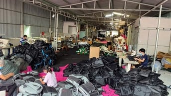 Đặt may balo, túi xách số lượng lớn, giá rẻ, COD toàn quốc