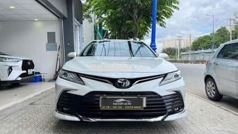 Toyota Camry 2022 2.5 Q - 11000 km
