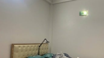 Siêu Phẩm Mặt Phố Nguyễn Đình Hoàn Cầu Giấy, Vỉa Hè 5m, DT 54x5t MT4.2