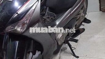 Đổi xe nên bán giấy tờ đầy đủ