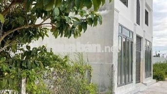 Chủ gửi bán nền dãy A -KDC Đại Lộc Phát đối diện BV SIS 1,1tỷ
