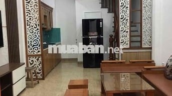 Bán nhà Nguyễn Văn Linh, Diện tích: 32m² x 5 tầng,ngõ thông,hơn 6 tỷ.