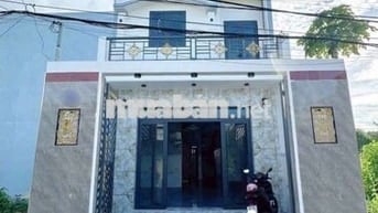 Chủ ngộp, cần bán gấp nhà Dương Đình Cúc,Bình Chánh,Tp.HCM.