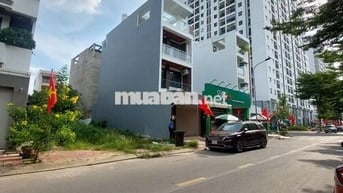 Đât full thổ cư ,mt đường 16m ,khu vip 38ha Dương Thị Giang