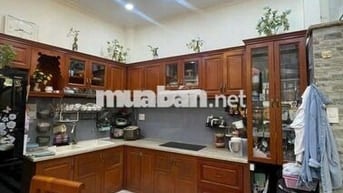 Bán nhà phố P.Tân quy, quận 7. Diện tích 66m2, 4 tầng BTCT. Giá 9.x tỷ