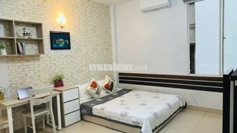 Cho thuê  MT 10p 11WC Huỳnh Văn Bánh 5 tầng giá 38 triệu
