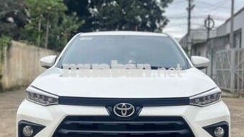 Toyota Avanza Premio 2023 dk2024