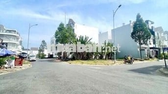 Bán nền góc 2 mặt tiền khu dân cư nam long, đường số 4 & 2