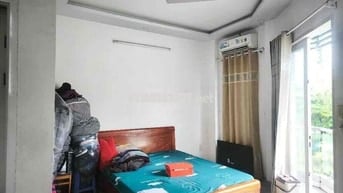 Bán khách sạn 4 tầng Lý Thánh Tông 150m2 sát Đầm Sen giá 20tỷ