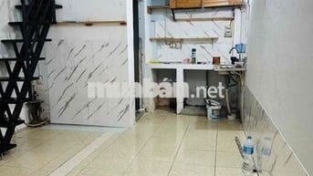 Nhà nhỏ nguyên căn 2546 Phạm Thế Hiển giá rẻ