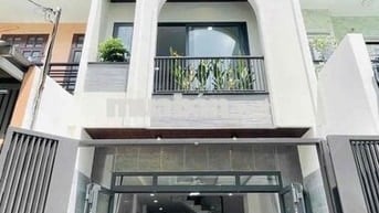 Chú Chính cần bán nhà đường Cô Giang, Quận 1. Giá 6Tỷ160/DT: 4m x 10m.