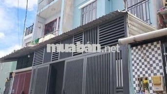 CẦN BÁN GẤP NHÀ 2 TẦNG - 130M2 - 5 X 26 -GIÁ 2TY990 TL-DƯỜNG VĨNH LỘC.