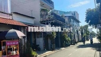 nhà nát mt trung mỹ tây q12. 6*26 giá 7,9tỷ