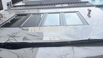 Nhà trung tâm phố trạm 6 tầng full công năng