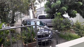 Cho thuê Nhà mặt phố ngang 10m (diện tích 1000m2) mặt tiền đường Dương